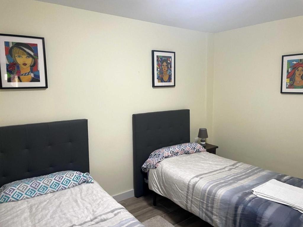 Apartamento Turistico Avila Vut Esterno foto